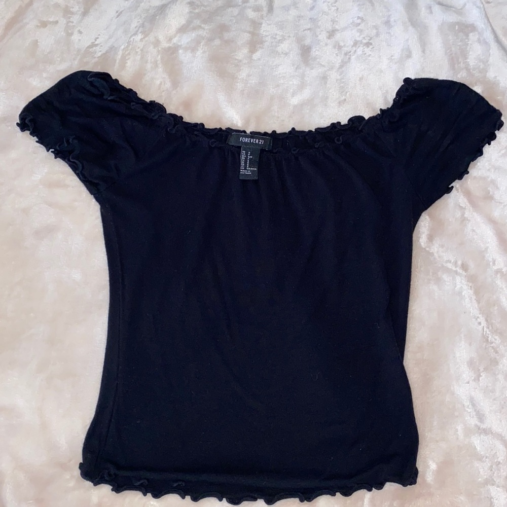 Forever 21 Black Ruffled Crop Top